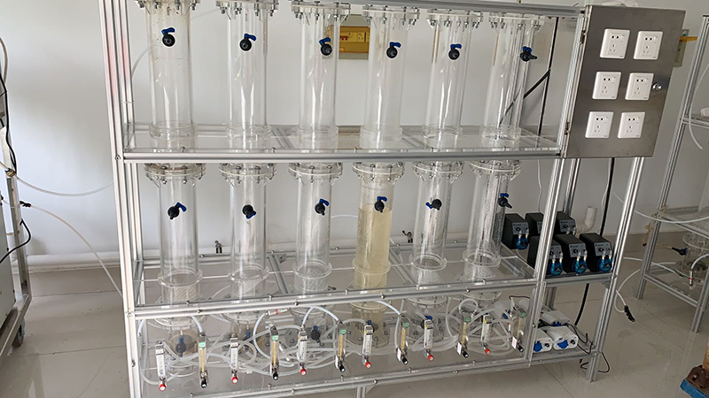 高盐生化处理小试系统--中蓝连海设计研究院.png